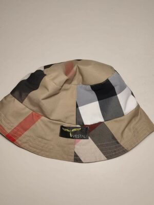 cappello burberry style